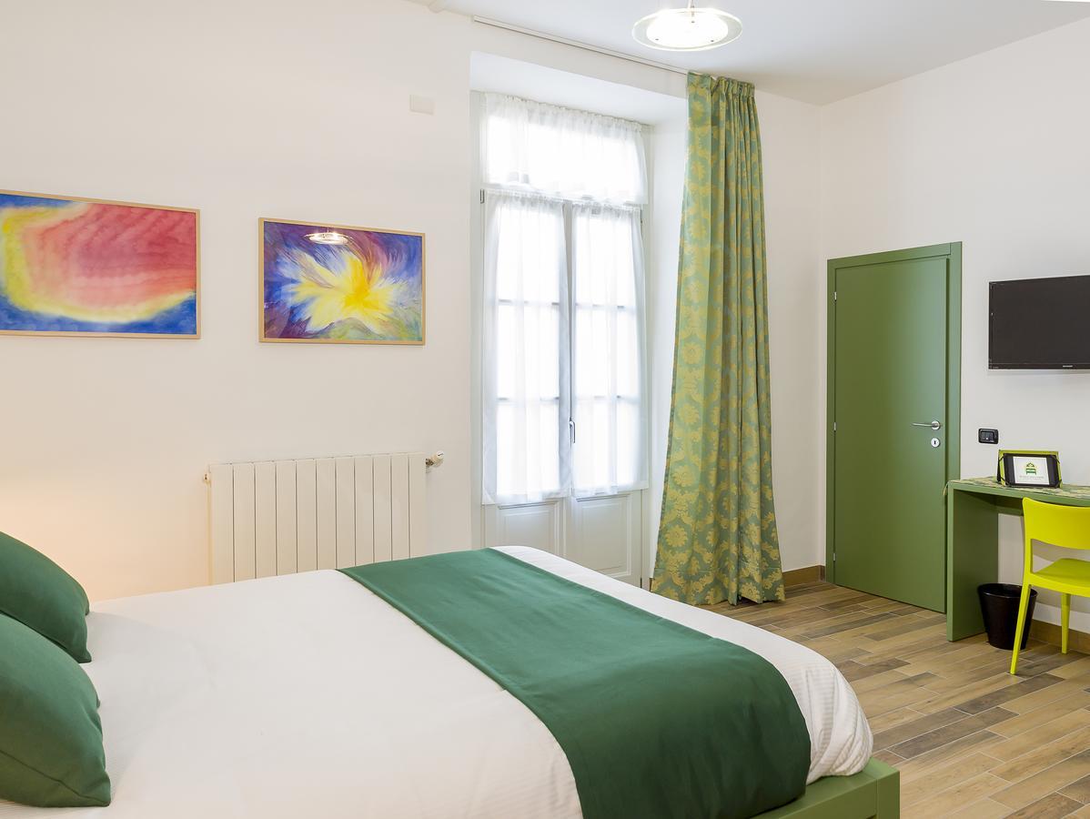 La Nostra Casa In Centro Hotel Леко Екстериор снимка